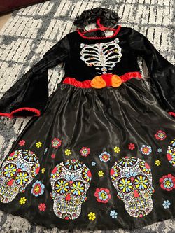 Catrina dress 5-6 years