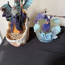 Wizard Statues (2)