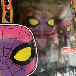 POP FUNKO AVENGERS SPIDER-MAN BLACKLIGHT