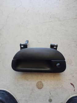 1997 to 2005 ford tailgate handle
