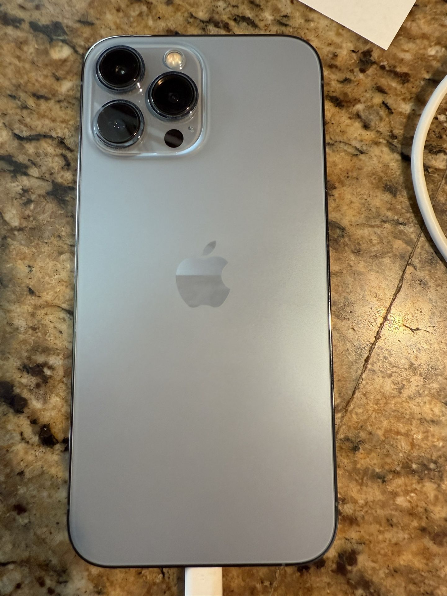 Amazon.com: Apple iPhone 13 Pro Max, 256GB, Sierra Blue - Unlocked