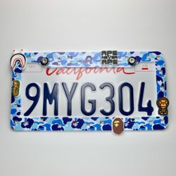 BAPE BLUE CAMO LICENSE PLATE FRAME 