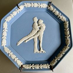 Commemorative 1995 World Figure skating Plate