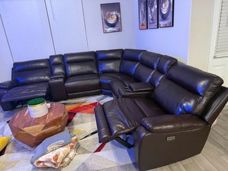 LIKE NEW! PRICE SLASH! Brown Reclining Sectional