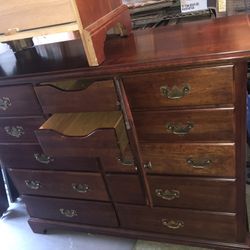 Bed frame And Chest Of Drawers With Nightstand 