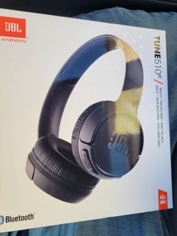 JBL WIRELESS BLUETOOTH HEADPHONES BRAND NEW