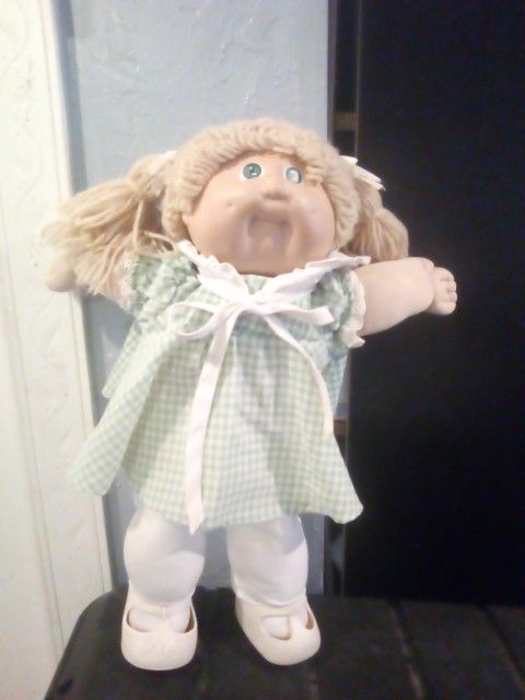 Vntg 80s Cabbage Patch Kid