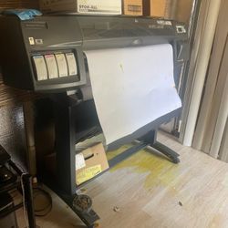 FREE Plotter 36” Hp Designjet 1055cm