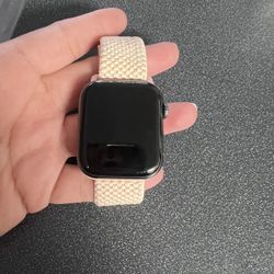 Apple Watch SE GPS+Cellular 