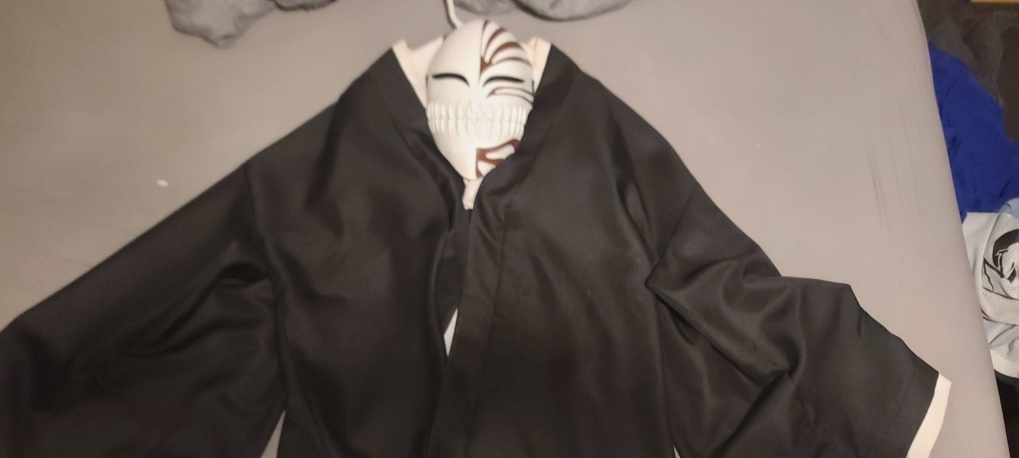 Bleach Ichigo Kurosaki Costume (No Wig)