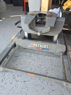 5th wheel hitch patriot 18k
