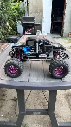 Traxxas T-maxx vintage