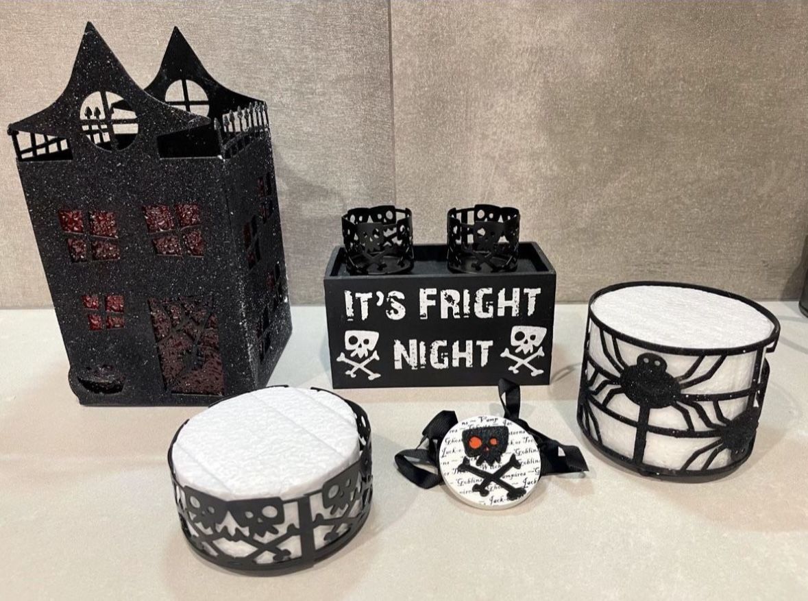 Gold Canyon Candle Halloween Lot 7 pieces