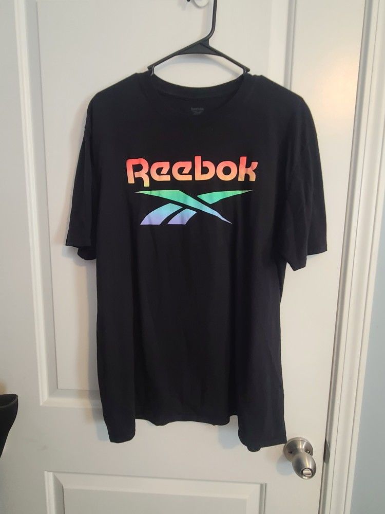 Reebok T-Shirt Sz XL (Ts-E5)