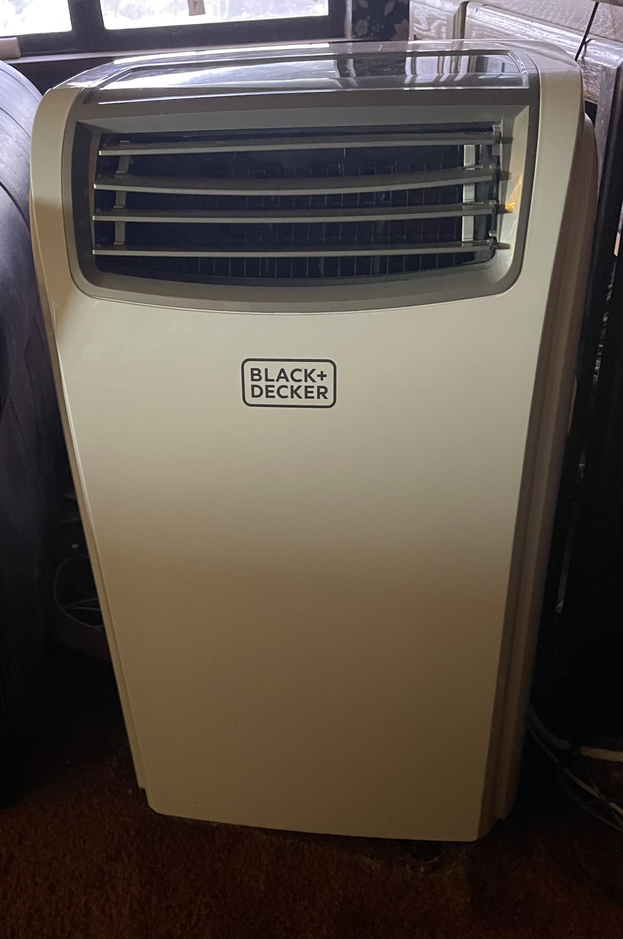 Black and Decker 14,000 BTU Portable Air Conditioner
