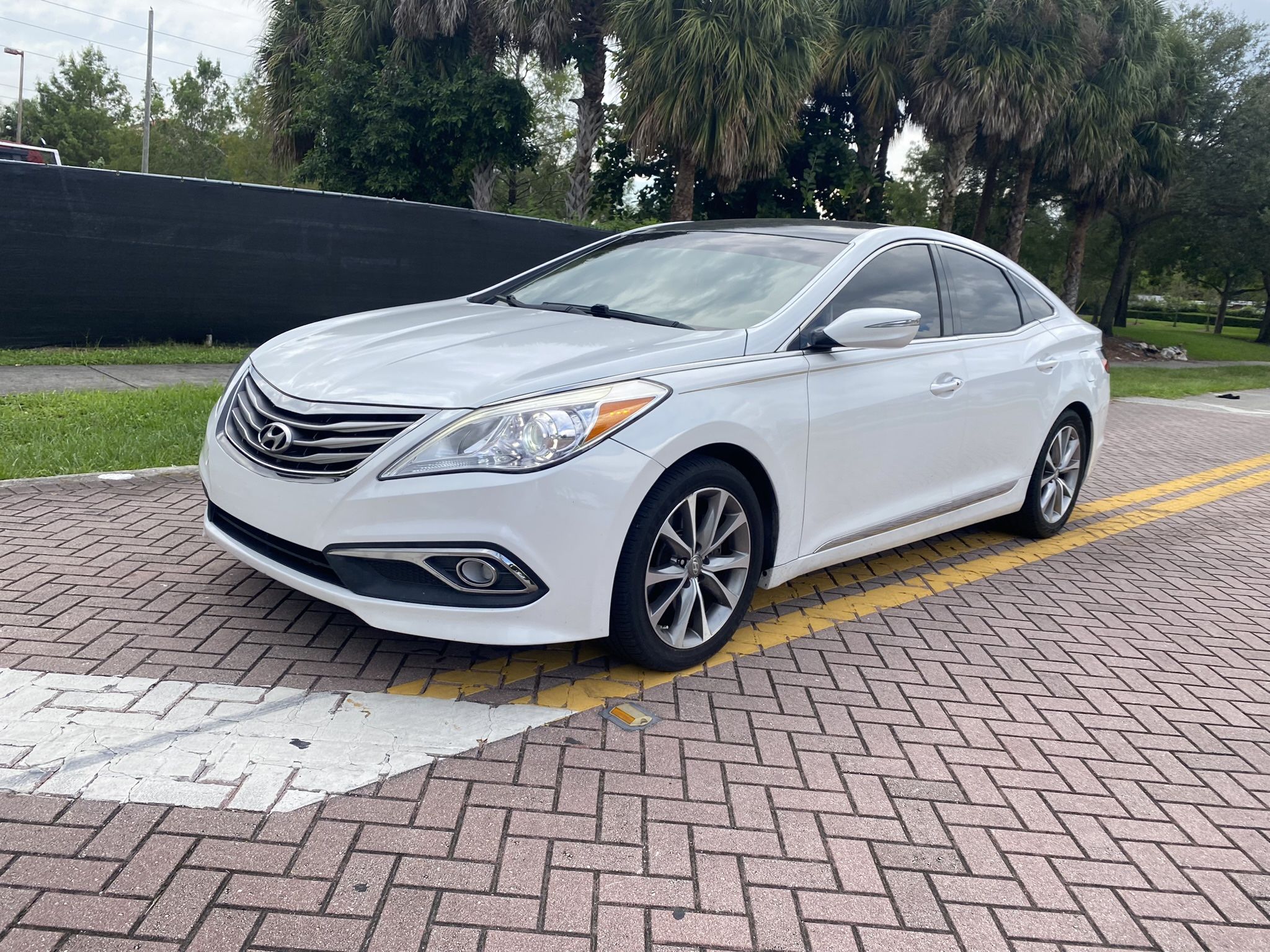 2015 Hyundai Azera