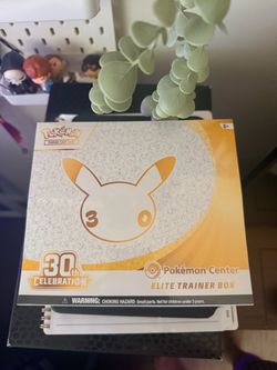 Pokemon TCG 30th Anniversary PKC ETB