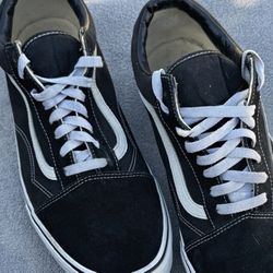 VAN’S - MEN’S SZ 13 -EXCELLENT CONDITION