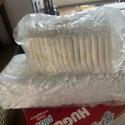 Pampers Size 1 Diapers