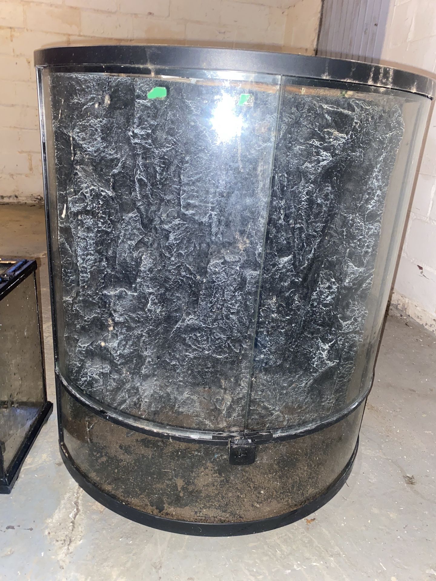 Fish Tanks