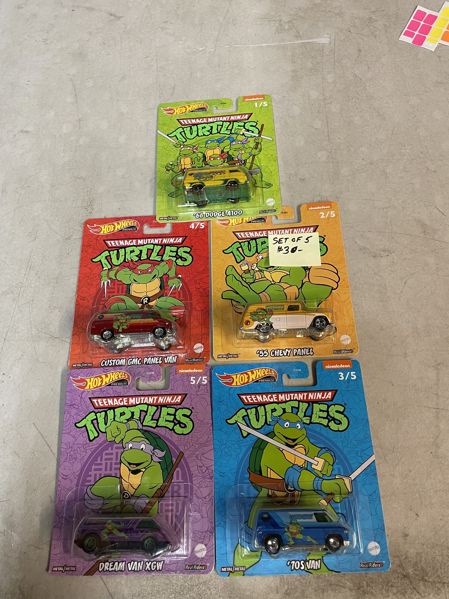 Hot Wheels shut the five teenage mutant ninja Turtles