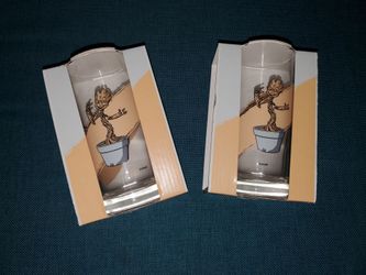 *Brand New* Set of 2 Groot drinking glasses