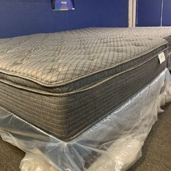 Liquidation Blowout – King Mattresses Priced to Move!