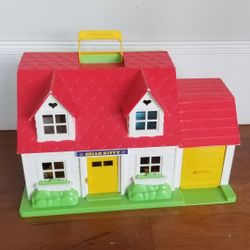 Hello Kitty Dollhouse $30