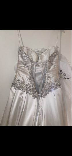 New Wedding Dress Allure Bridal  Thumbnail