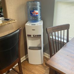 Whirl Pool Water Despiser 
