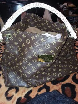 Louis Vuitton bag