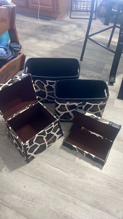 4 piece giraffe set