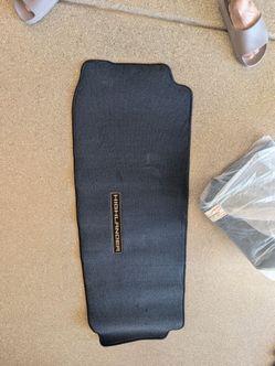 2023 Toyota Highlander bronze edition carpet floor mats brand new