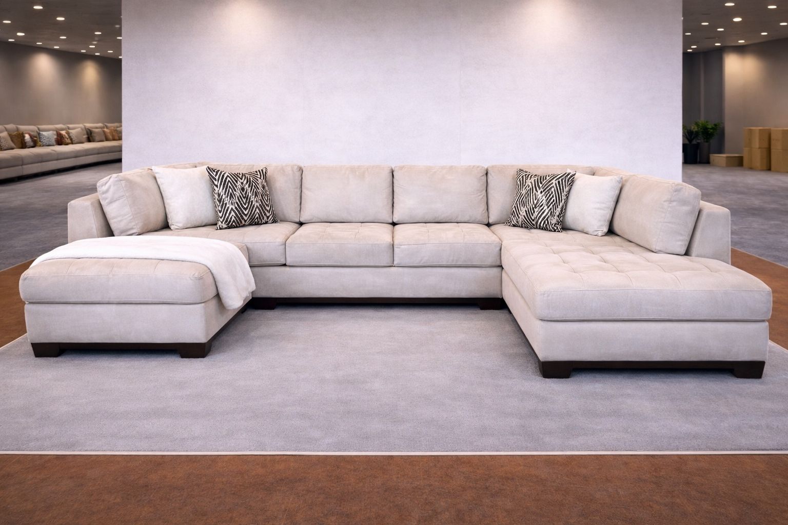 Modern Beige U Shape Sectional-FREE DELIVERY 🚚