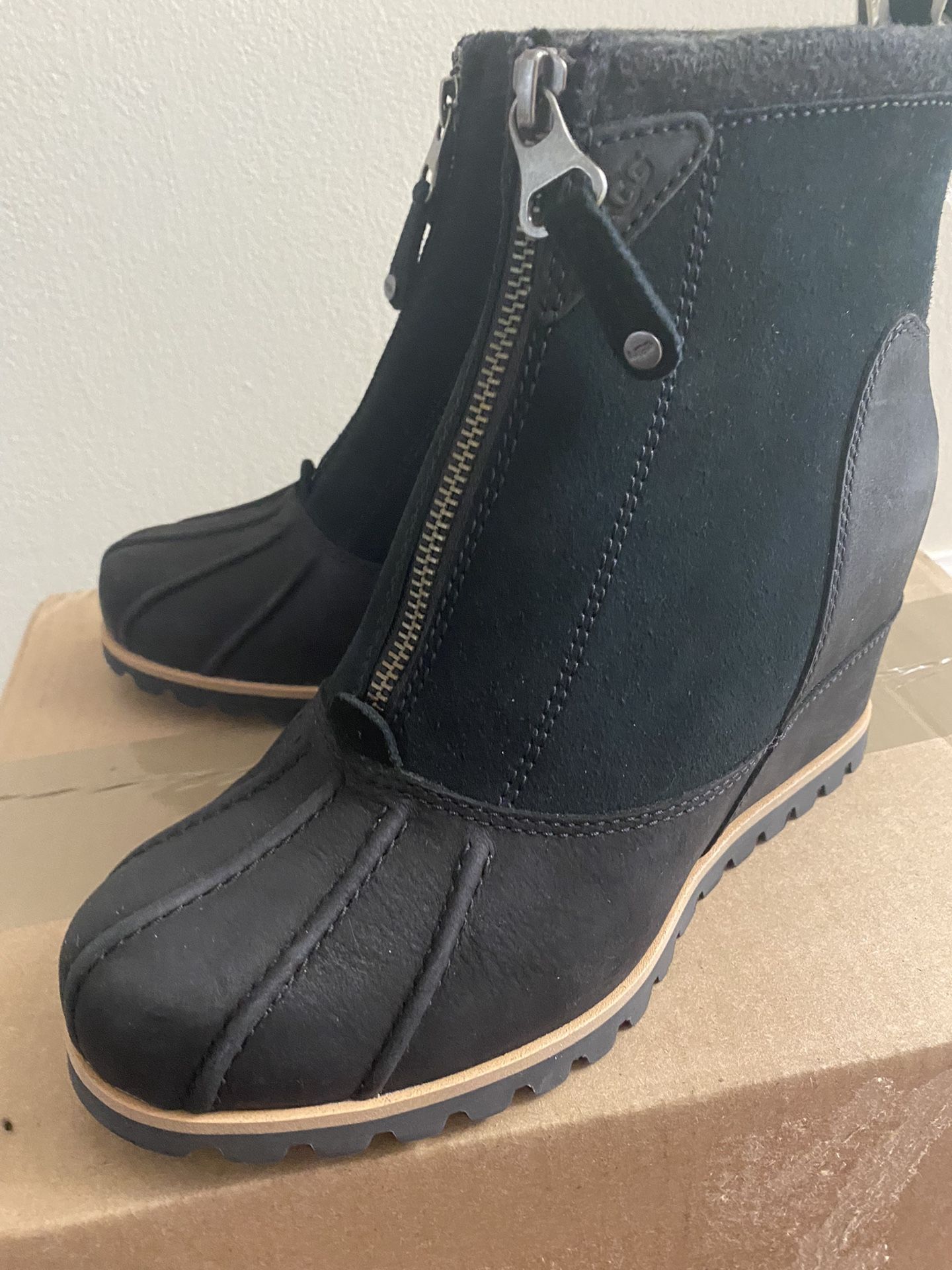 women’s UGGs