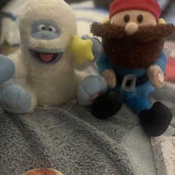 Bumble and yukon  both sing 