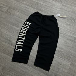 Essentials Sweatpants 