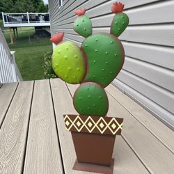 Succulent Garden Decor 