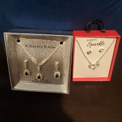 Ladys Necklaces/ Never Use/ Pick Up Only