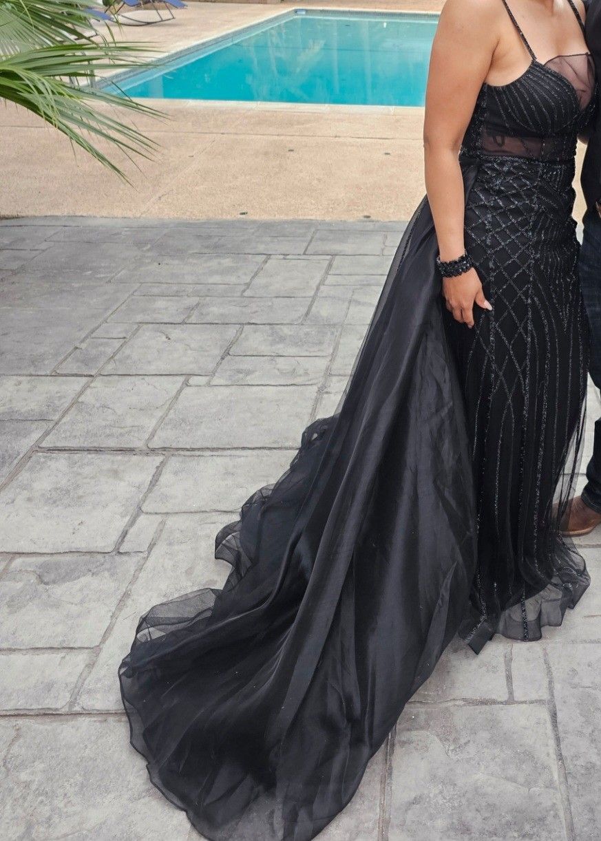 Dress/ Prom