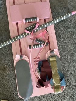 Pilates reformer board