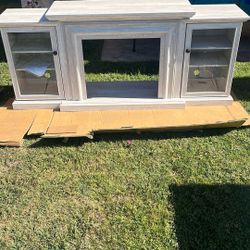 200 Tv Stand 