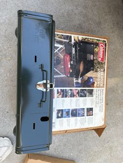 Coleman camping stove 425f 2 burner