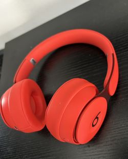 Beats Solo 4’s Headphones