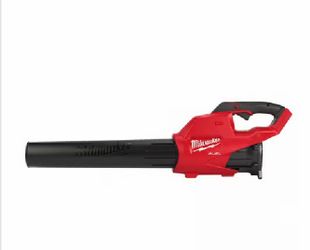 Milwaukee m18 FUEL blower battery and charger extra