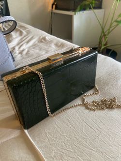 Crossbody purse clutch
