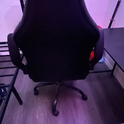 Gaming Chair/Racing/Office Swivel Chair with Flip-up Arms