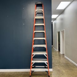 10 foot metal ladder