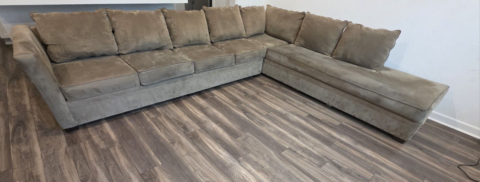 Sectional Sofa Set