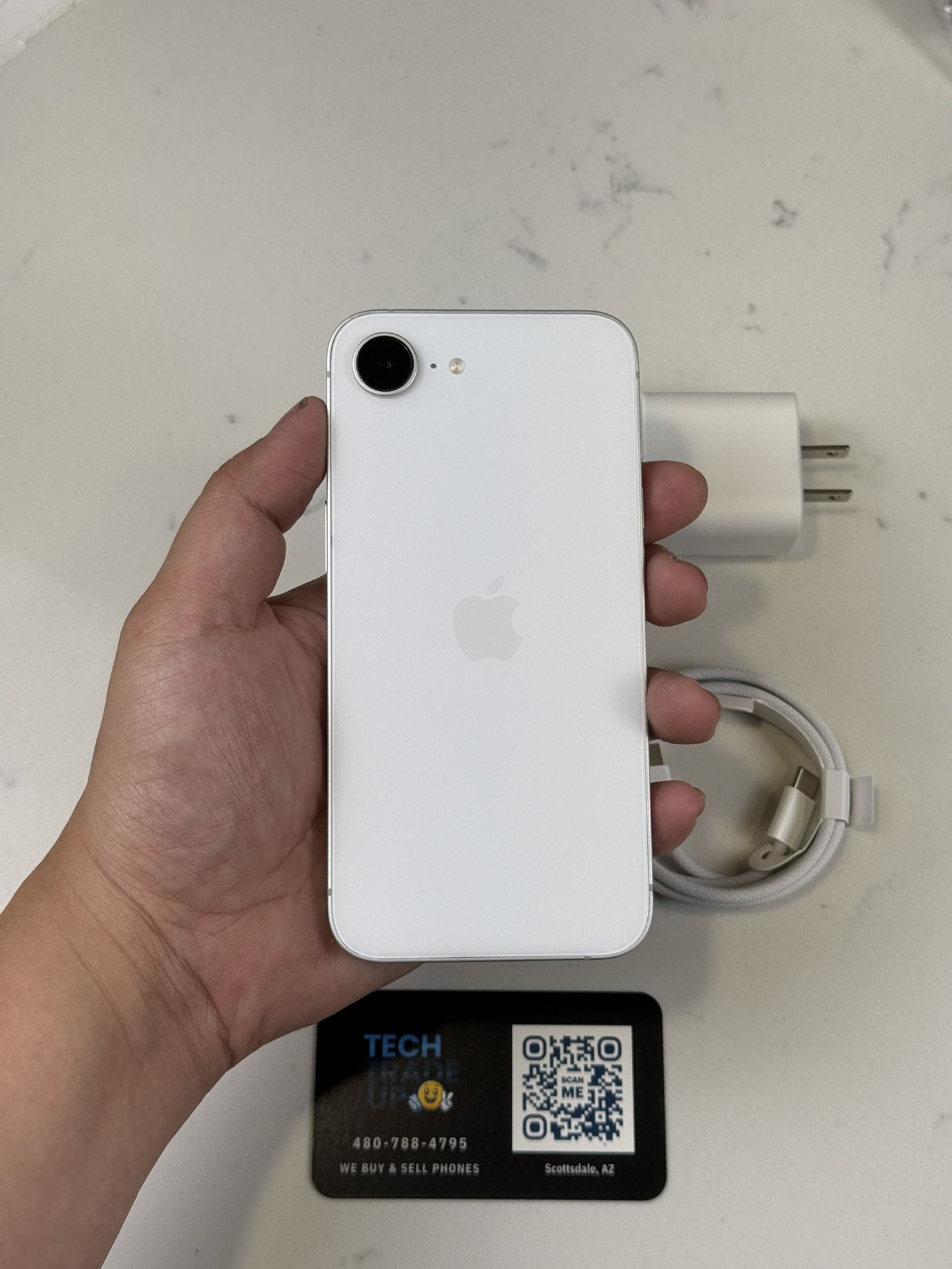 iPhone 16e 128Gb Cricket